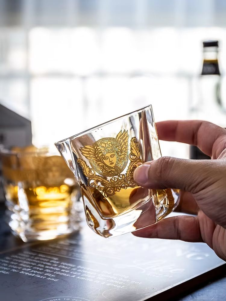 Medusa Gold Head Painted Whisk - Whisky Beer And Wine review and price